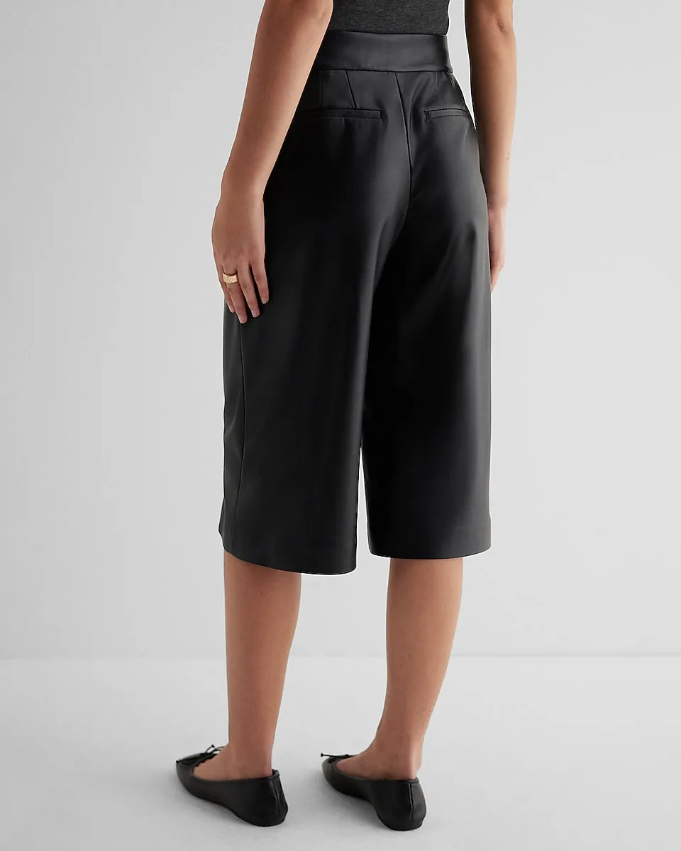 Editor High Waisted Faux Leather Seamed Gaucho Pant in Pitch Black